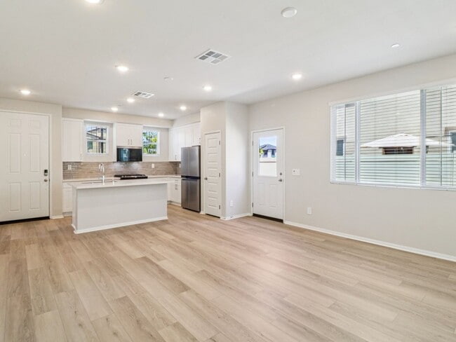 40232 Via Orujo, Temecula, CA 92591 - photo 4