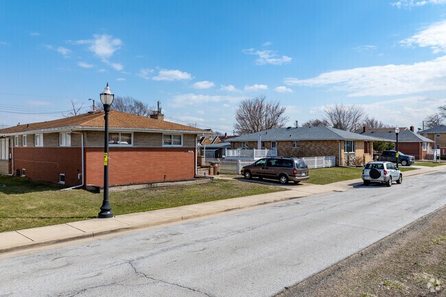 Raised Ranches are found all around Northside in the East Chicago area.