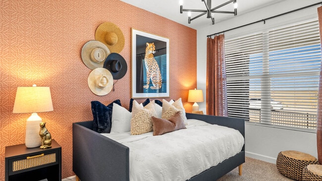 10640 W Spencer Run, Tolleson, AZ 85353 - photo 5