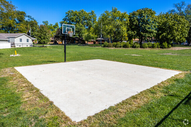 Mt Olive Lutheran School basketball court