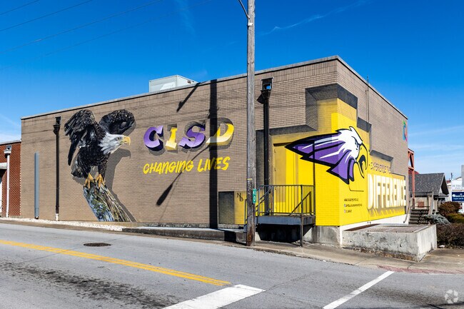 The Campbellsville Independent School District (CISD) earns a B-minus grade on Niche.