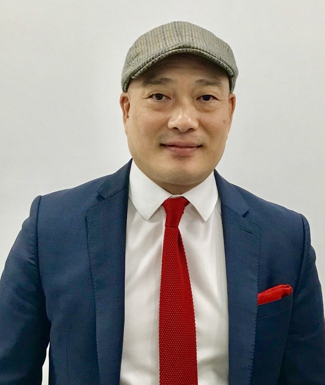 Agent Photo