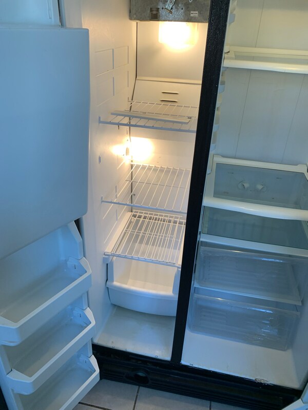 764 Holiday Ln unit 3, Des Plaines, IL 60016 - photo 3