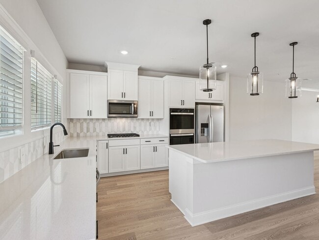 5980 Molo Ln, Cumming, GA 30041 - photo 7