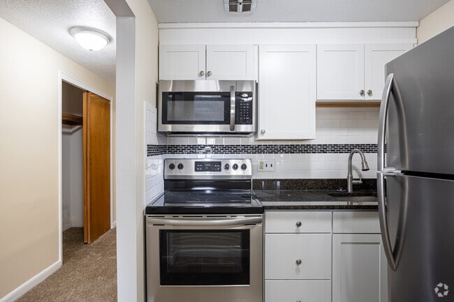 1459-1461 VFW Pky, West Roxbury, MA 02132 - photo 2