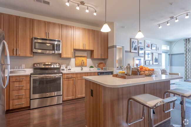 The Point at Dunn Loring, Vienna, VA 22180 - photo 7