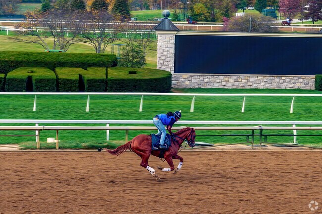You can watch epic horse racing at Keeneland, just minutes from Firmantown.