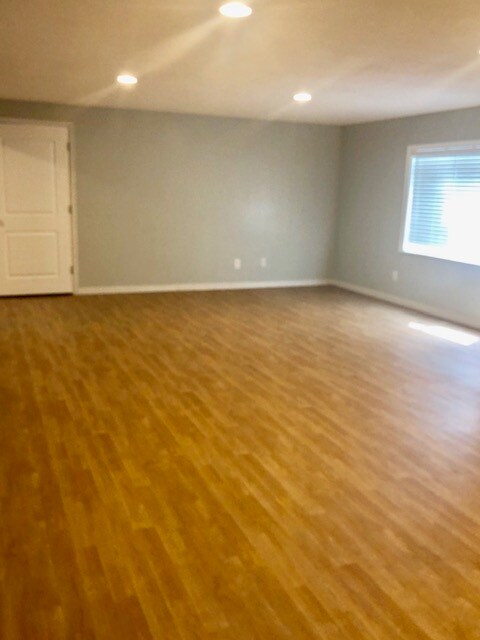 11769 S Sun Tea Way unit Basement Apartment, South Jordan, UT 84009 - photo 6