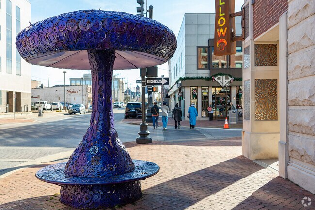 Mellow Mushroom has delicious food and fun art you can admire.