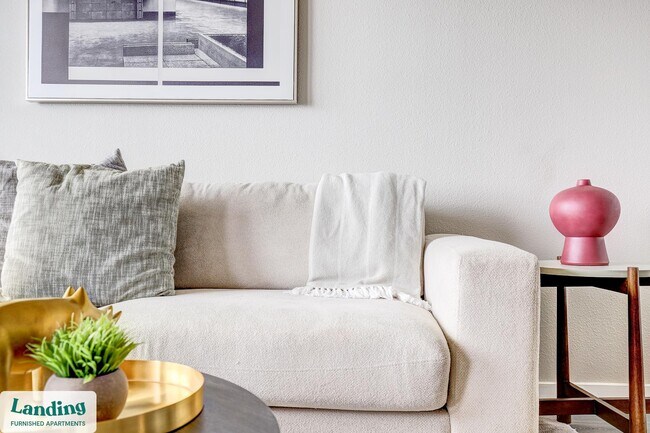 5810 Worth Pkwy unit 2167.1405699, San Antonio, TX 78257 - photo 3