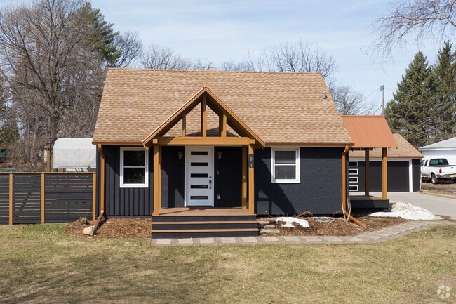 Craftsman style homes are also popular in the Corcoran neighborhood.