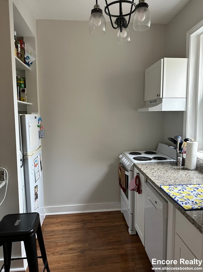 1189 Commonwealth Ave unit 30, Boston, MA 02134 - photo 2