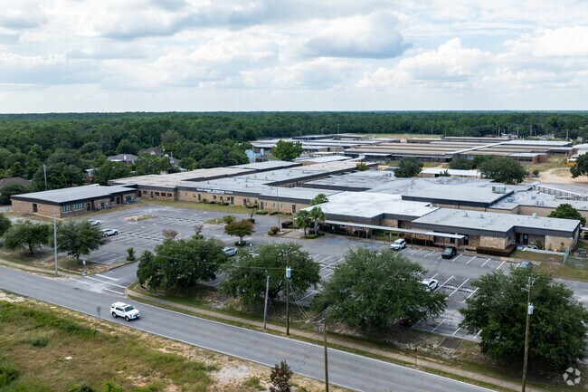 Holley-Navarre Intermediate School