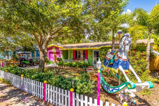 Colorful Art inspired homes are seen throughout the Gulfport Neighborhood.