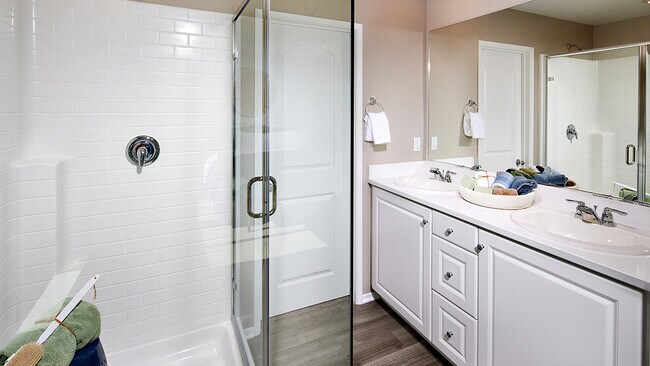 18786 Hampton Ln unit 36197901, Adelanto, CA 92301 - photo 5