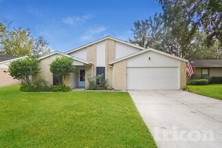 5907 Misty Meadow St, League City, TX 77573