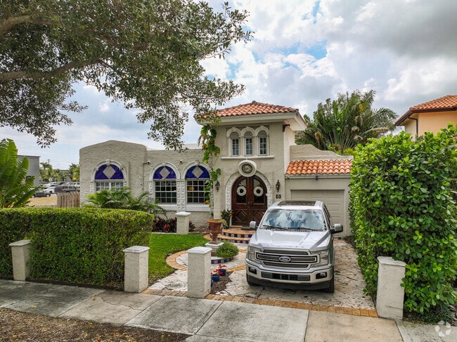 A distinctive 1930s-inspired home lies in the Pineapple Park neighborhood.