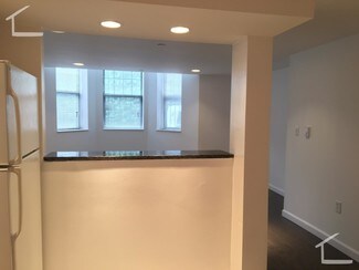 111 Queensberry St Unit D, Boston, MA 02215