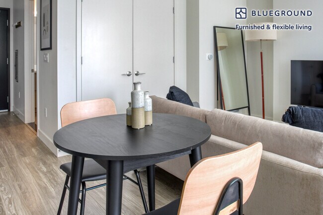 1133 S Hope St unit FL9-ID733, Los Angeles, CA 90015 - photo 5