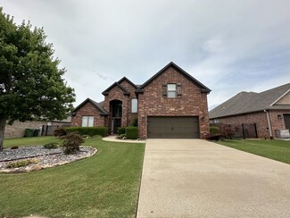 6435 W Bridge Bay Dr, Rogers, AR 72758