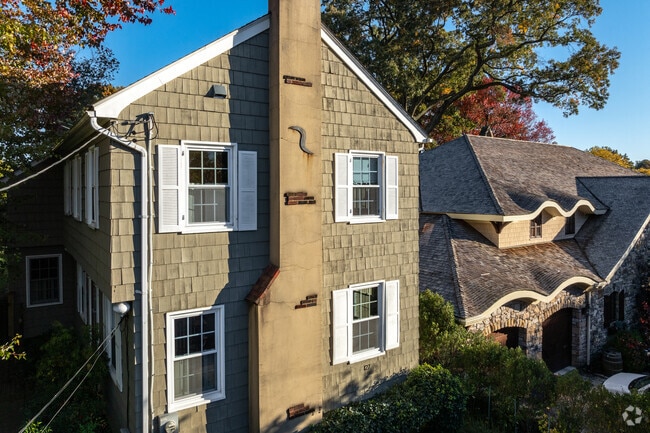 Annapolis has some of the most beautiful architecture in Maryland.