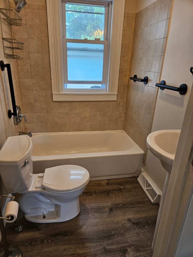 15 Warsaw Ave unit 2, Manchester, NH 03103 - photo 7