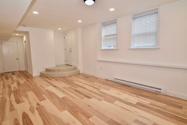 72 Longwood Ave unit 72, Brookline, MA 02446 - photo 5