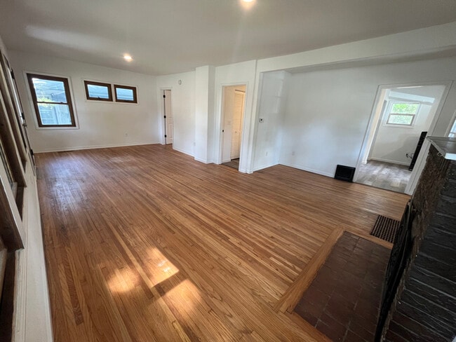 3500 Kyle Ave N unit A, Minneapolis, MN 55422 - photo 3