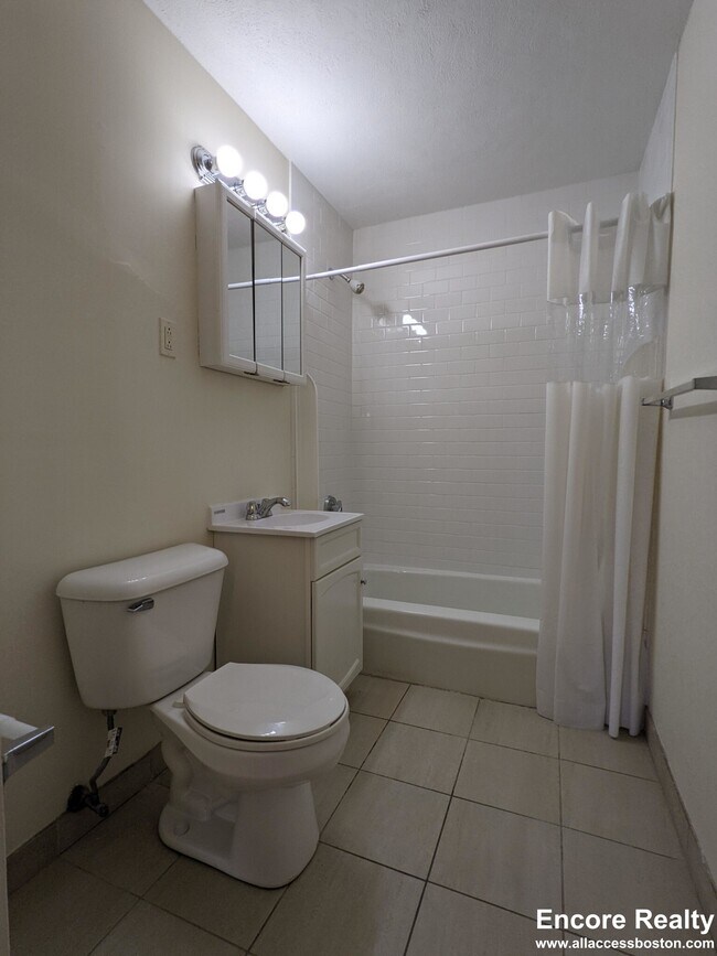 75 Gardner St unit 43, Allston, MA 02134 - photo 6