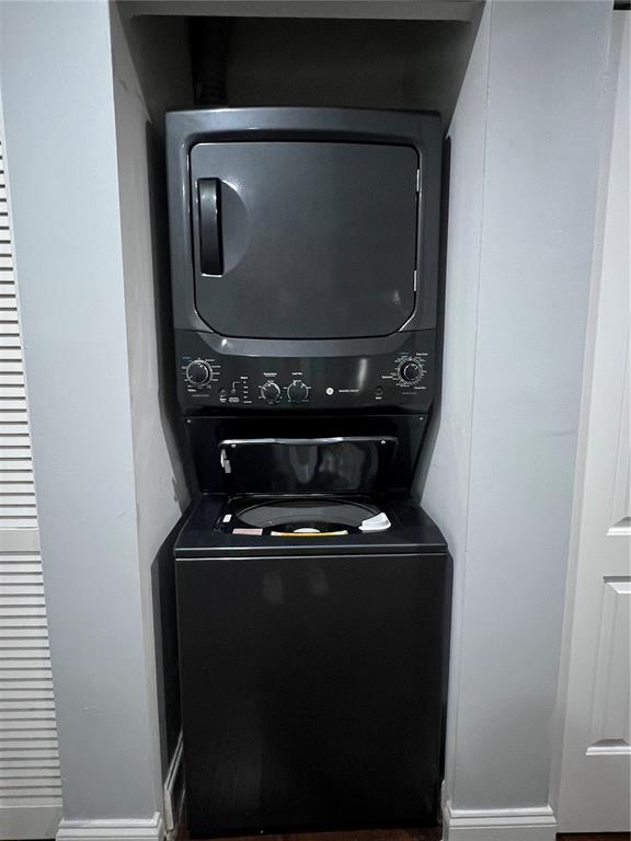 5621 Riverside Dr, Coral Springs, FL 33067 - photo 6