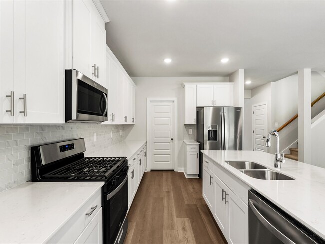 1612 Switchback Cir, Moore, SC 29369 - photo 7