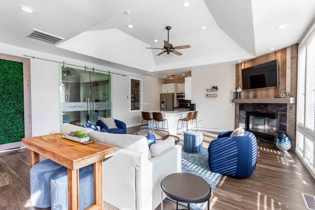 Orchard Village, Aurora, IL 60506 - photo 5