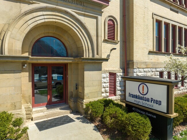Franklinton Prep High School teaches students in grades 9-12.