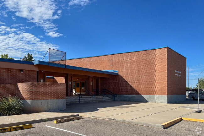 Erickson Elementary School serves grades K-5 in Tucson, Arizona.