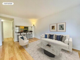 323 W 96th St, New York, NY 10025