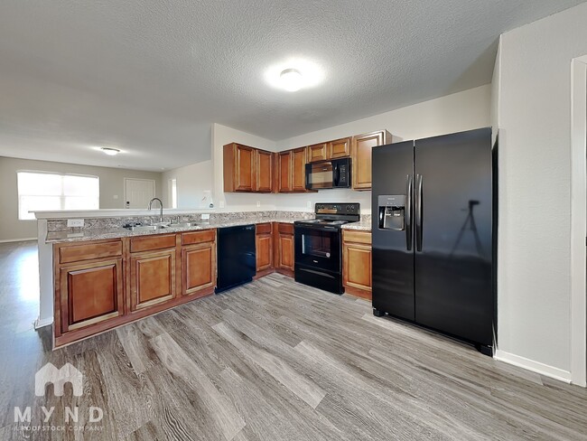 106 Palm St, Jacksonville, AR 72076 - photo 3