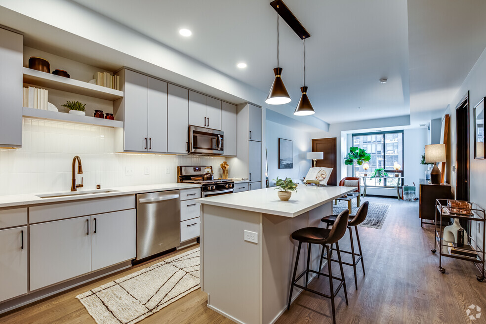 1BR, 1BA Kitchen Island