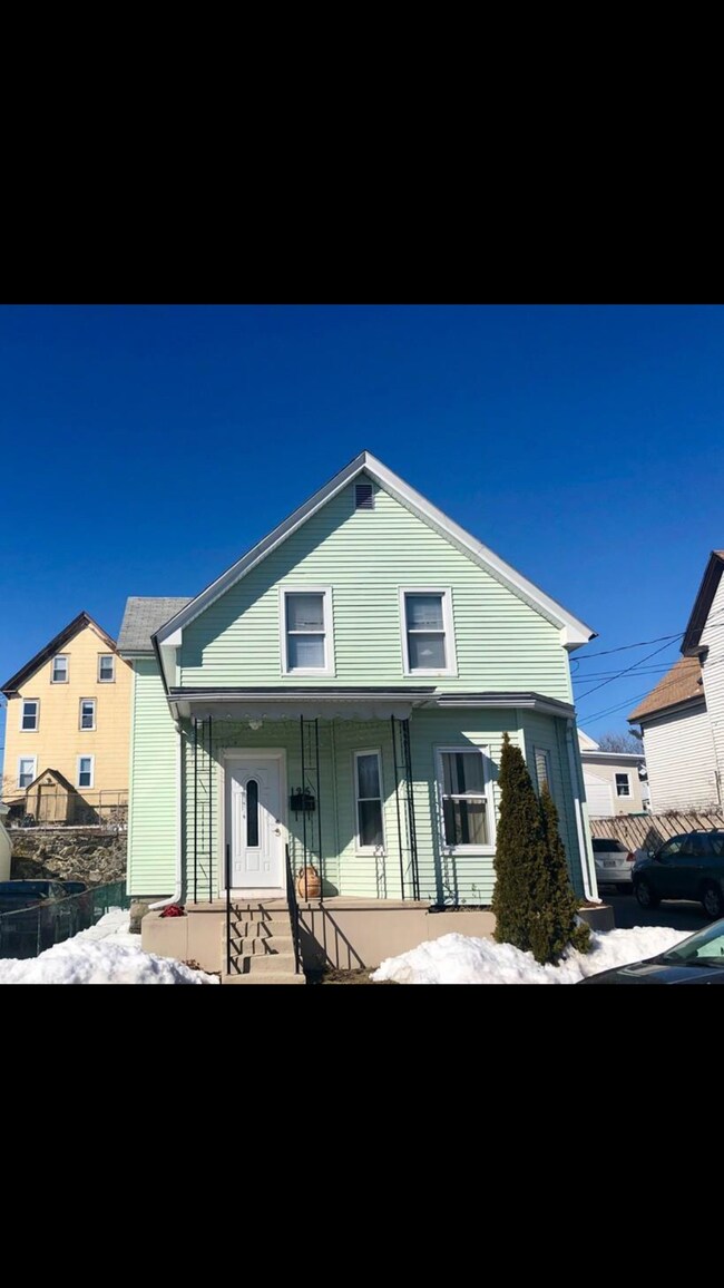 125 London St Unit Main, Lowell, MA 01852