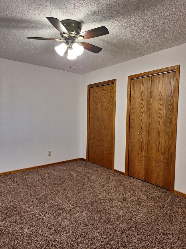 1305 Galeta Ave unit C, Norfolk, NE 68701 - photo 3