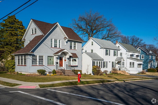 The Maywood neighborhood is a growing community with new and beautiful homes.