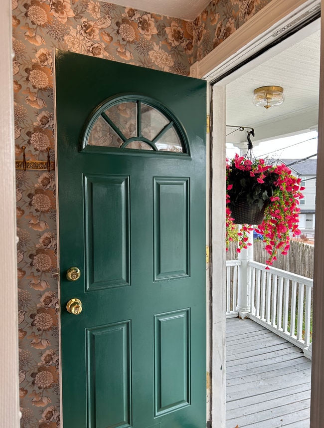 313 Branch Ave Unit 313 Branch Ave. Apt #1, Providence, RI 02904