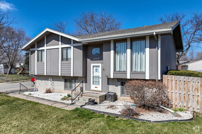 Many homes in the Chalco neighborhood have custom landscaping.