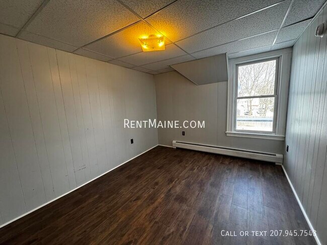 17 Edwards St unit 3, Waterville, ME 04901 - photo 5