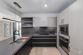 817 N 3rd St, Philadelphia, PA 19123