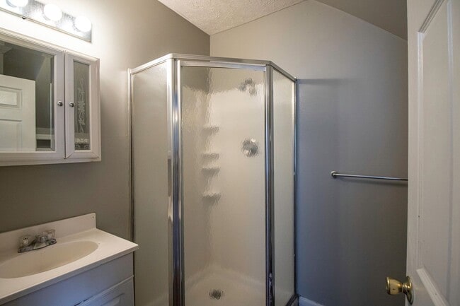 803-805 N 7th St unit 805 N 7th St, Lafayette, IN 47904 - photo 6