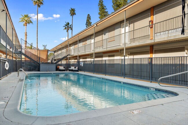 109 E Broadway Rd unit ID1366964P, Tempe, AZ 85282 - photo 2