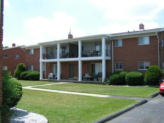 29272 Lund Ave, Warren, MI 48093