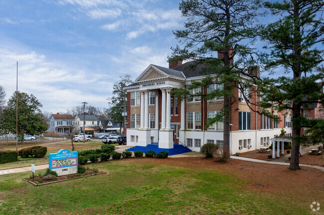 The entrance to Swansboro Elementary School.