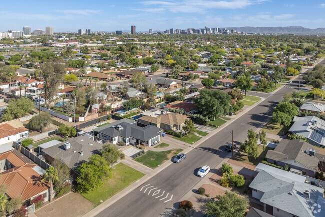 North Encanto offers quiet living while still being close to Downtown Phoenix.