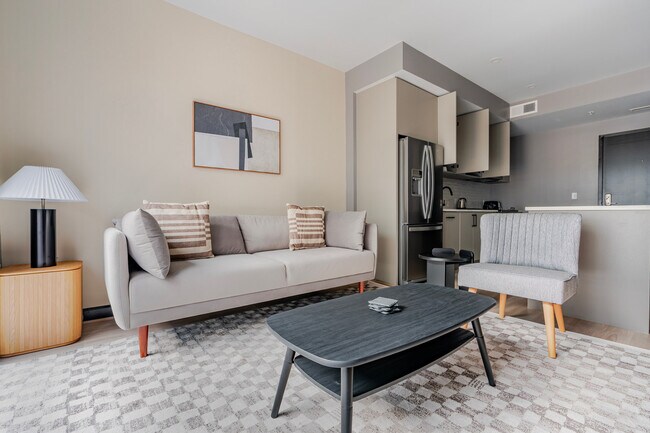 1313 L St NW unit FL6-ID1243, Washington, DC 20005 - photo 2